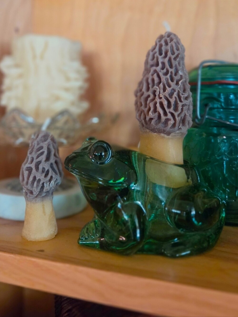 Vintage Indiana Glass Frog Votive Candle Holders